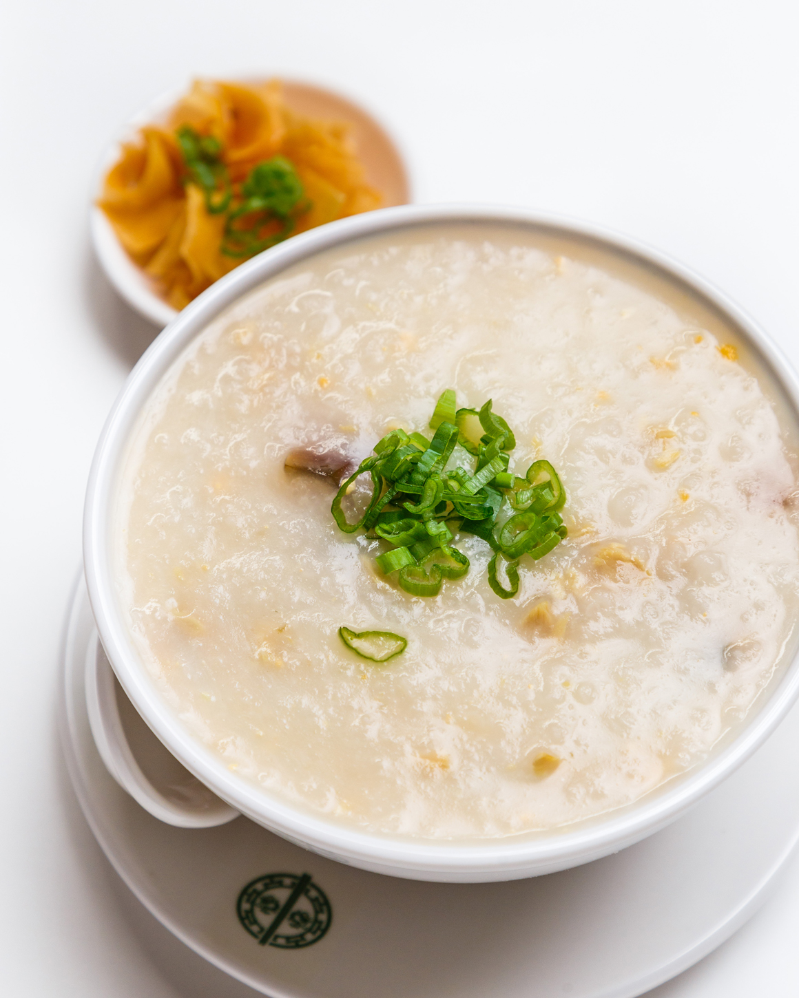 https://shachu.club/wp/wp-content/uploads/2021/04/4.Congee-with-Pork-and-Preserved-Egg.jpg